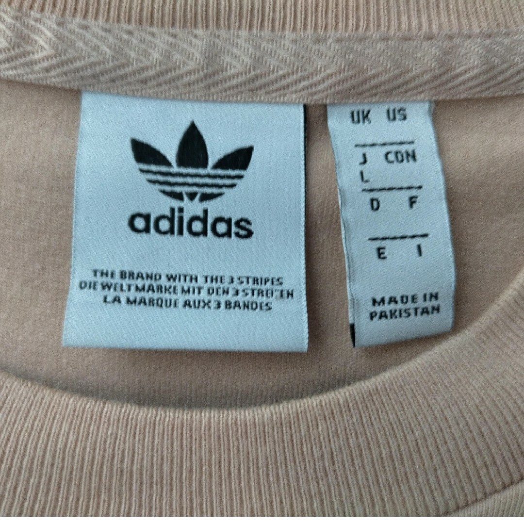 adidas(アディダス)のアディダスTシャツ レディースのトップス(Tシャツ(半袖/袖なし))の商品写真