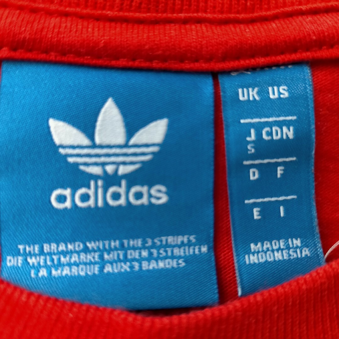 adidas(アディダス)のアディダスTシャツ レディースのトップス(Tシャツ(半袖/袖なし))の商品写真