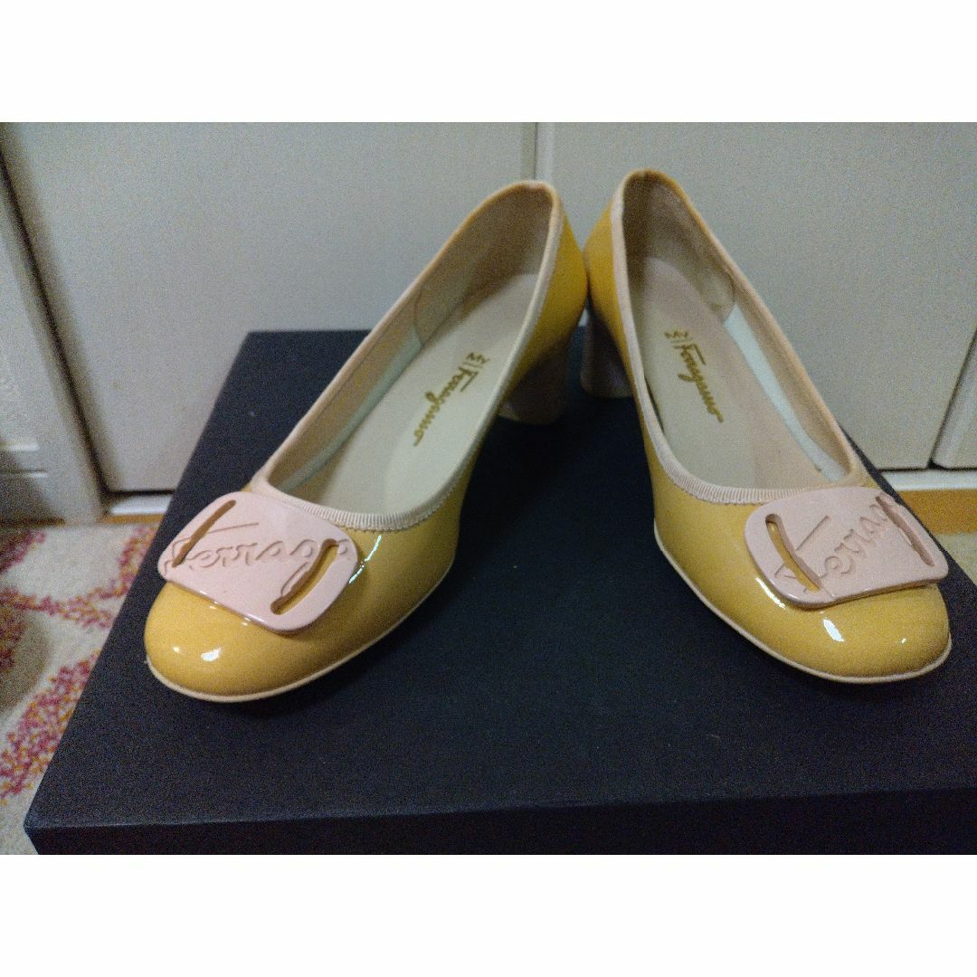 Salvatore Ferragamo パンプス 71/2 D-