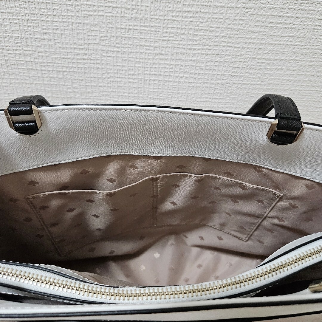 【新品⭐未使用】kate spade　ケイトスペード　トートバッグ　レザー