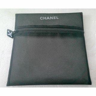 シャネル(CHANEL)の★未使用 CHANEL シャネル メッシュ ポーチ 軽量 薄型 非売品★(ポーチ)