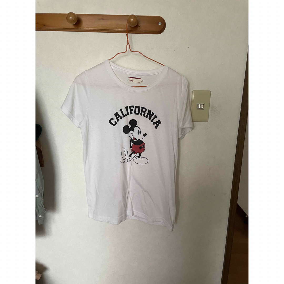 Disney(ディズニー)の[Disney]ミッキーマウスTシャツ レディースのトップス(Tシャツ(半袖/袖なし))の商品写真