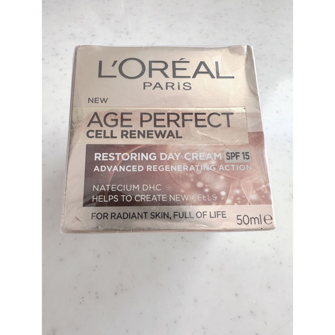 L'Oreal Paris(ロレアルパリ)の新品未開封、ロレアルAGE PERFECT クリーム、送料無料 コスメ/美容のスキンケア/基礎化粧品(オールインワン化粧品)の商品写真