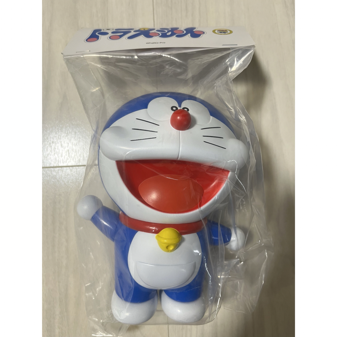 ソフビ ドラえもん メディコムトイ MEDICOM TOY エンタメ/ホビーのフィギュア(その他)の商品写真