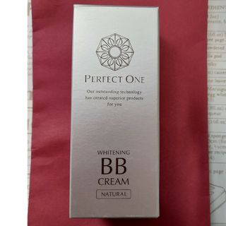 パーフェクトワン(PERFECT ONE)のパーフェクトワン　薬用ホワイトニングBBクリーム　ナチュラル　25g(BBクリーム)