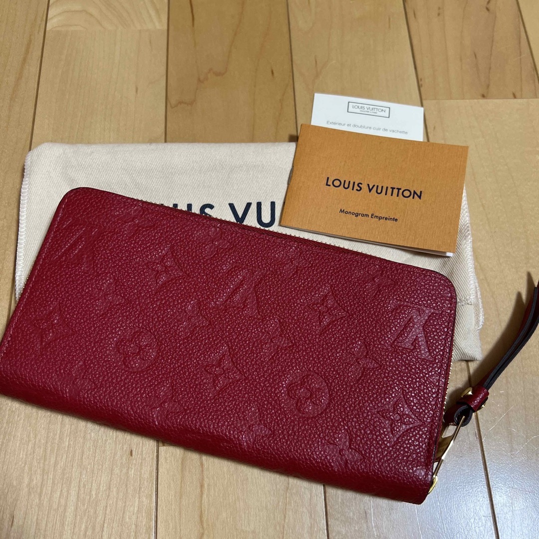 LOUIS VUITTON(ルイヴィトン)のルイ・ヴィトン 長財布 レディースのファッション小物(財布)の商品写真