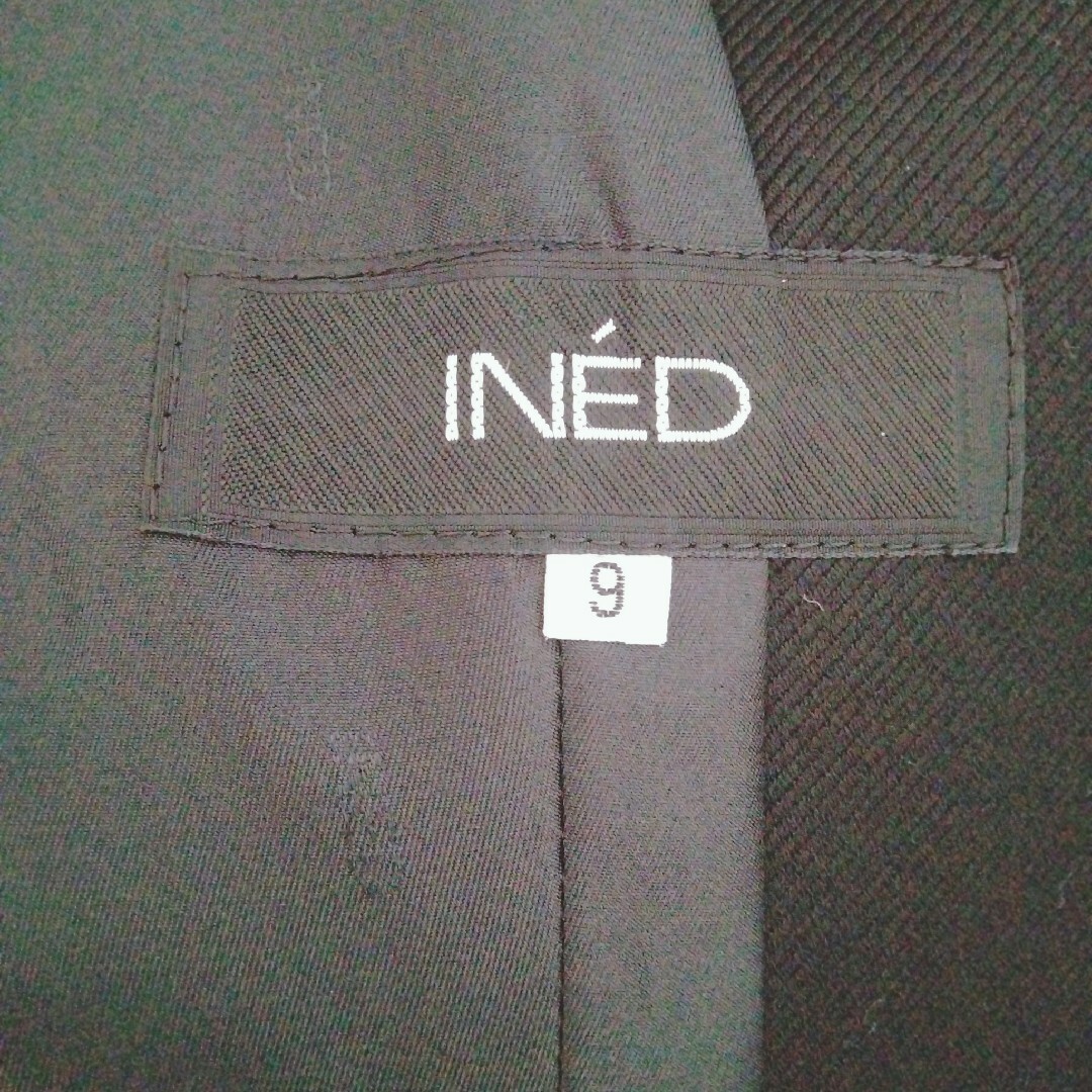 INED(イネド)のINED　スーツ3点セット　スカート　パンツ　ジャケット　9号 レディースのフォーマル/ドレス(スーツ)の商品写真