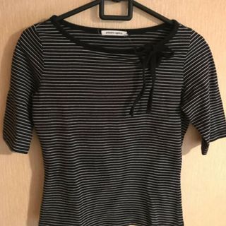 アーモワールカプリス(armoire caprice)のarmoire capris　Tシャツ　ボーダートップス(Tシャツ(半袖/袖なし))