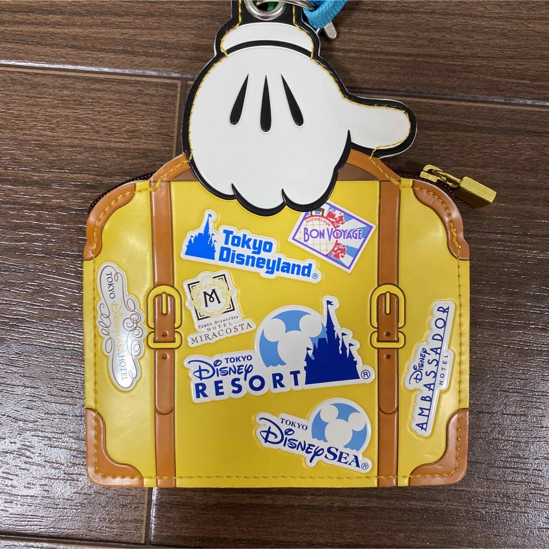 Disney(ディズニー)のディズニーパス＆コインケース レディースのファッション小物(パスケース/IDカードホルダー)の商品写真