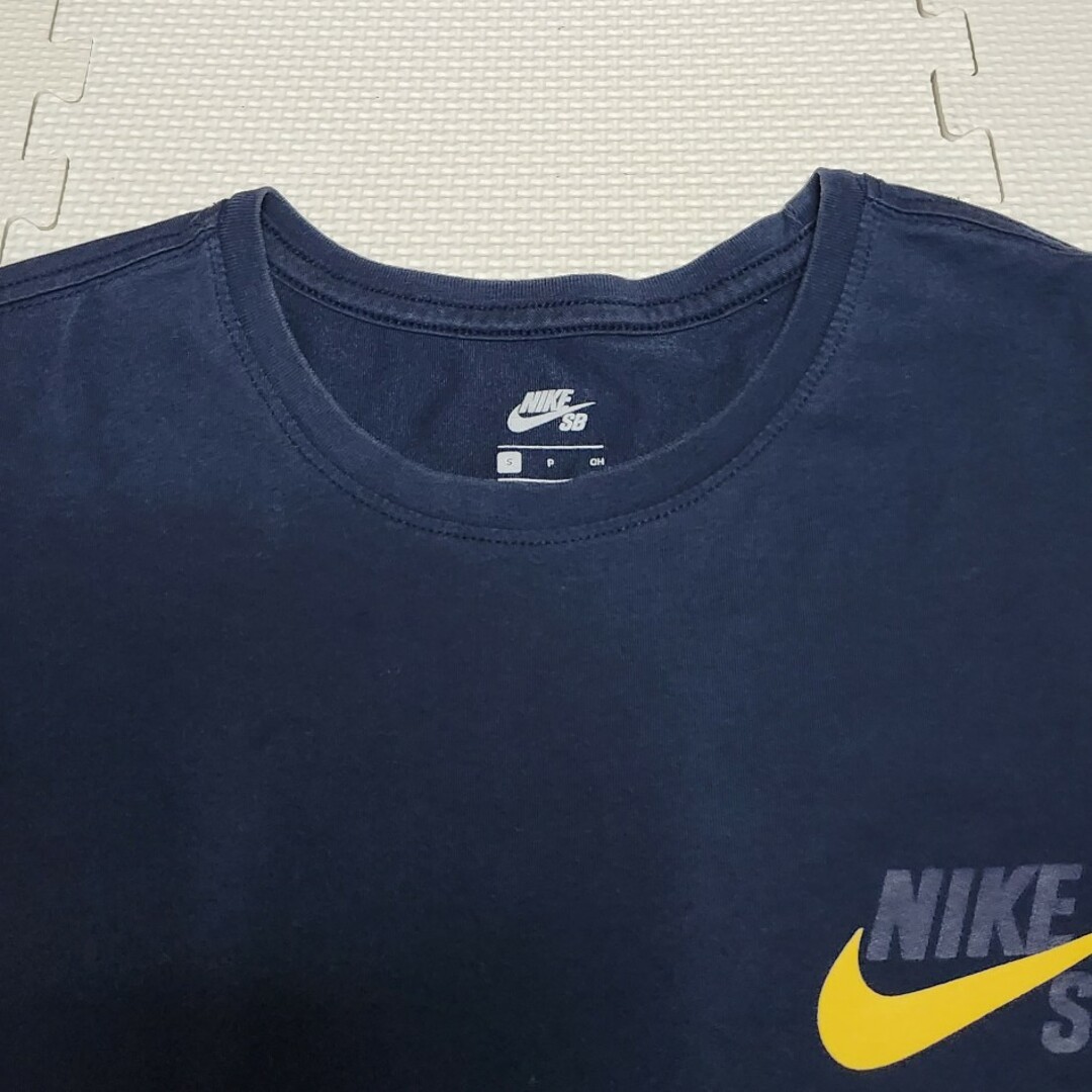 NIKE(ナイキ)のNIKE SB ナイキ ロゴプリント 長袖Tシャツ メンズのトップス(Tシャツ/カットソー(七分/長袖))の商品写真