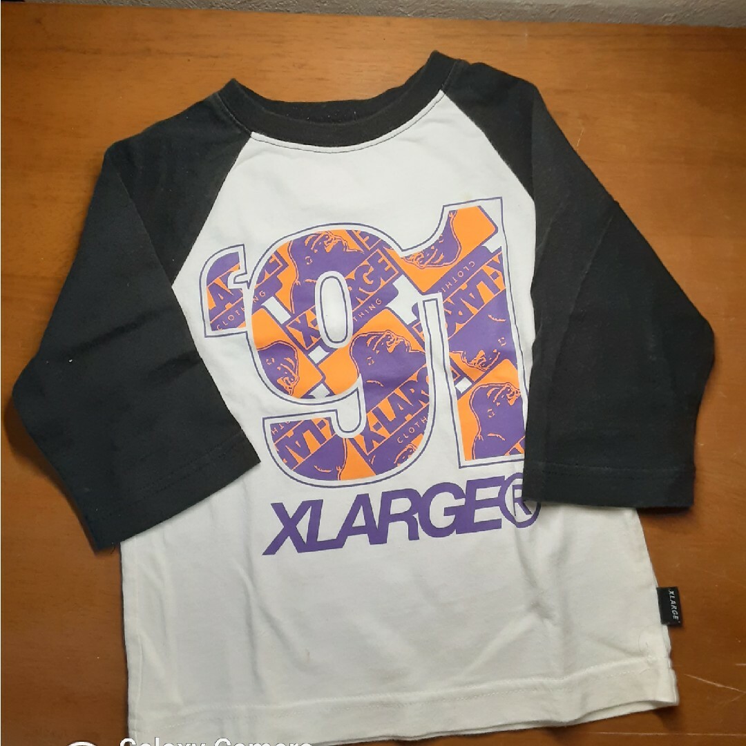 XLARGE(エクストララージ)のXLARGE　ラグランTシャツ キッズ/ベビー/マタニティのキッズ服男の子用(90cm~)(Tシャツ/カットソー)の商品写真