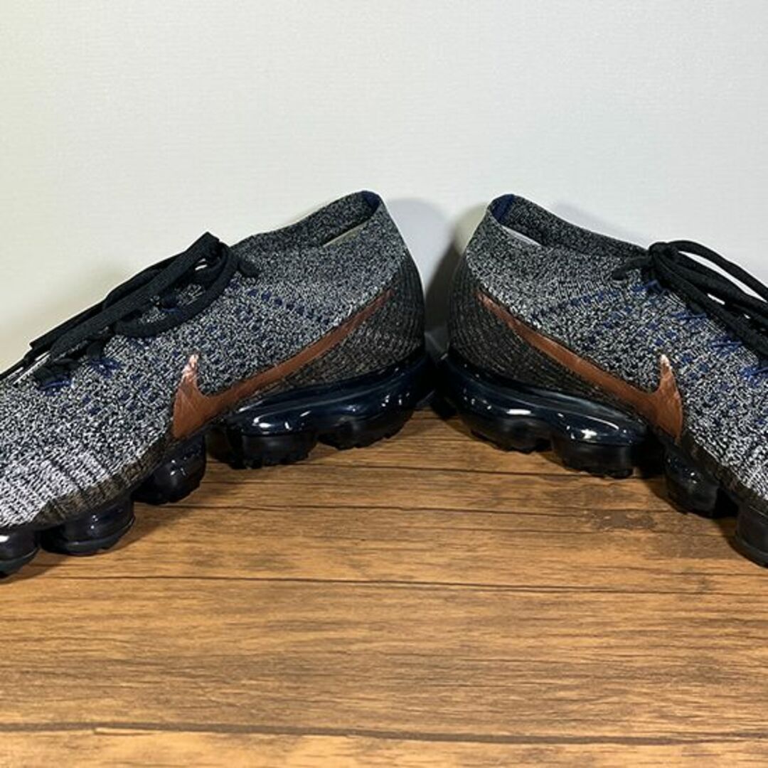 NIKE(ナイキ)の完売モデル！NIKE AIR VAPORMAX EXPLORER 28.5cm メンズの靴/シューズ(スニーカー)の商品写真