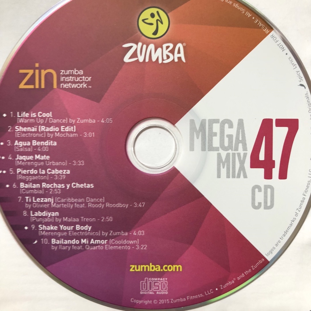 Zumba(ズンバ)のズンバ　MEGAMIX47  CD エンタメ/ホビーのCD(クラブ/ダンス)の商品写真