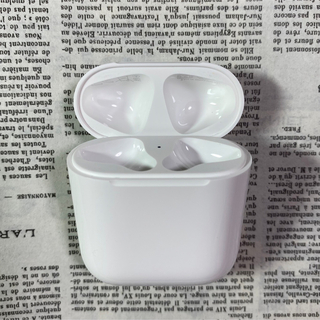 アップル(Apple)のAirPods　エアーポッズ　充電ケース　本体　充電器　第1世代　A1602(ヘッドフォン/イヤフォン)
