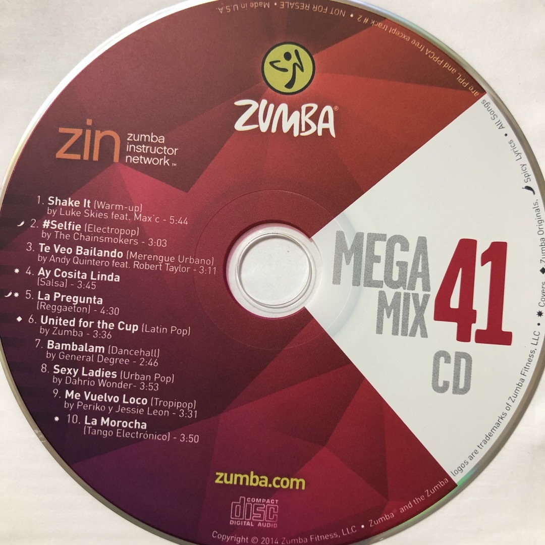 Zumba(ズンバ)のズンバ　MEGAMIX41  CD エンタメ/ホビーのCD(クラブ/ダンス)の商品写真