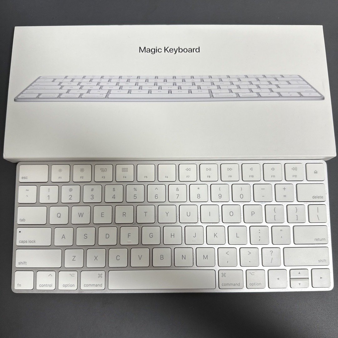 Apple(アップル)のApple Magic Keyboard US配列 英語 スマホ/家電/カメラのPC/タブレット(PC周辺機器)の商品写真