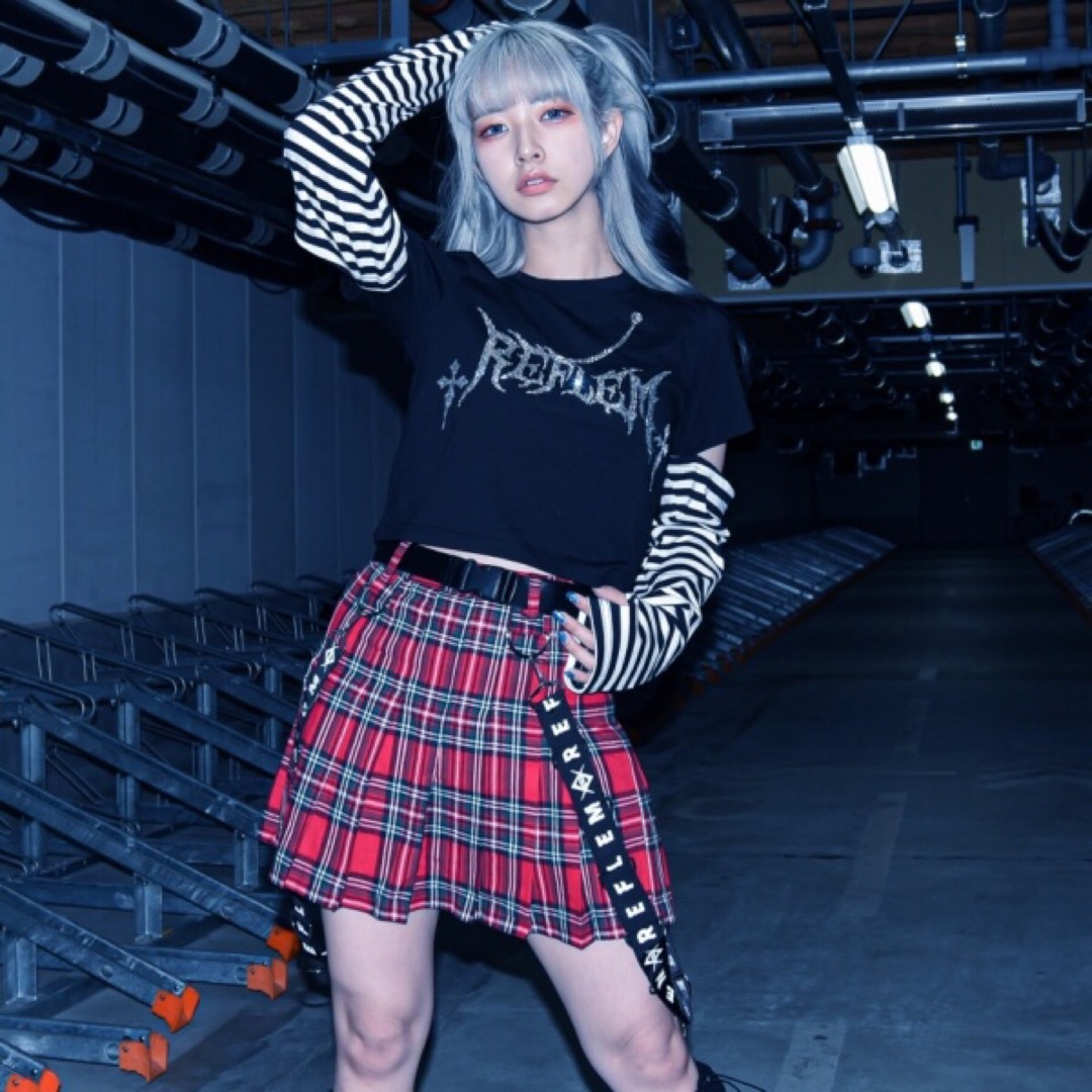 REFLEM レフレム ラインストーン ボーダー クロップド Tシャツ