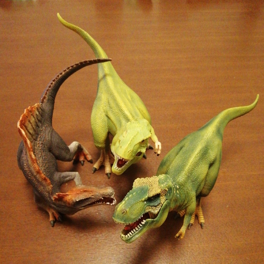 ○恐竜 ３体セット