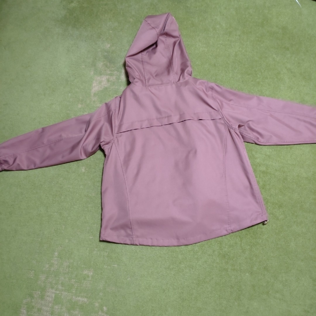 HONEYSUCKLE ROSE(ハニーサックルローズ)のライトオン　スプリングコート　Mサイズ　くすみピンク色 レディースのジャケット/アウター(スプリングコート)の商品写真