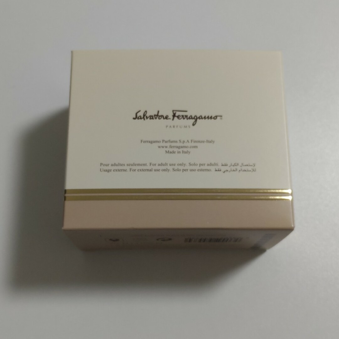 Salvatore Ferragamo(サルヴァトーレフェラガモ)の香水❦ コスメ/美容の香水(ユニセックス)の商品写真