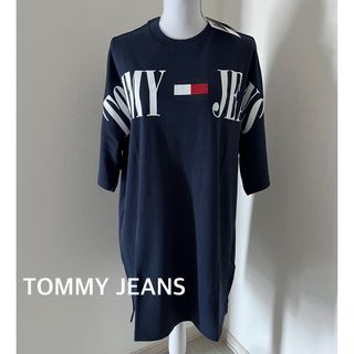 トミーヒルフィガー(TOMMY HILFIGER)の新品タグ付！トミージーンズ★定価1.1万！トミーデカロゴプリントワンピ★S(カットソー(長袖/七分))