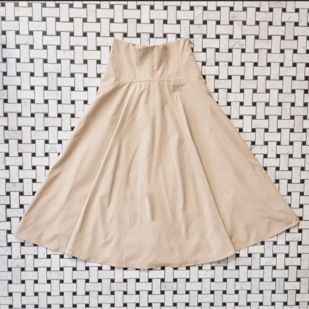 épine(エピヌ)のtreat urself French flare skirt レディースのスカート(ロングスカート)の商品写真