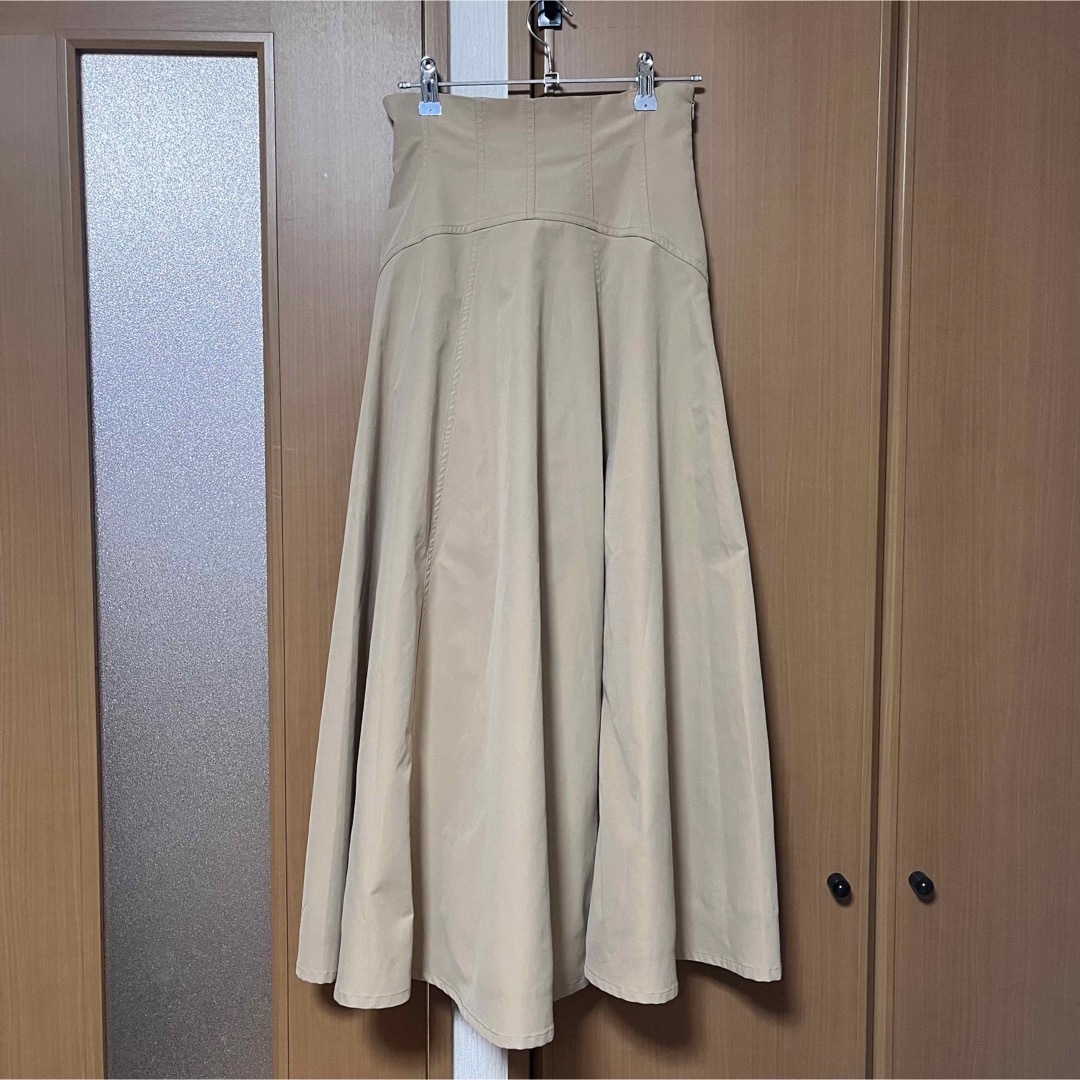 épine(エピヌ)のtreat urself French flare skirt レディースのスカート(ロングスカート)の商品写真