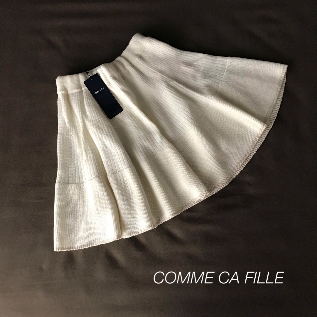 COMME CA DU MODE(コムサデモード)の新品 COMME CA FILLE コムサ ガールズ ニットスカート 女の子 キッズ/ベビー/マタニティのキッズ服女の子用(90cm~)(スカート)の商品写真