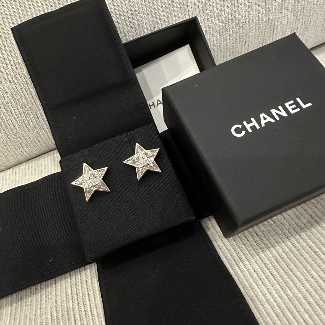 CHANEL シャネル スター ピアス - ピアス