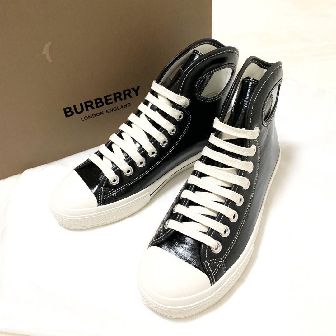 BURBERRY Burberry Larkhall High Top Sneakers .5の通販 by