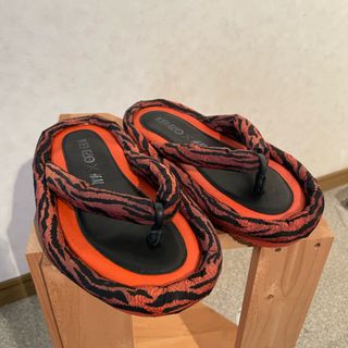 ケンゾー サンダル(メンズ)の通販 18点 | KENZOのメンズを買うならラクマ