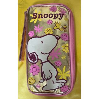 スヌーピー(SNOOPY)の★☆ Snoopy スヌーピー　ミニポーチ付き通帳・パスポート・マルチポーチ☆★(ポーチ)