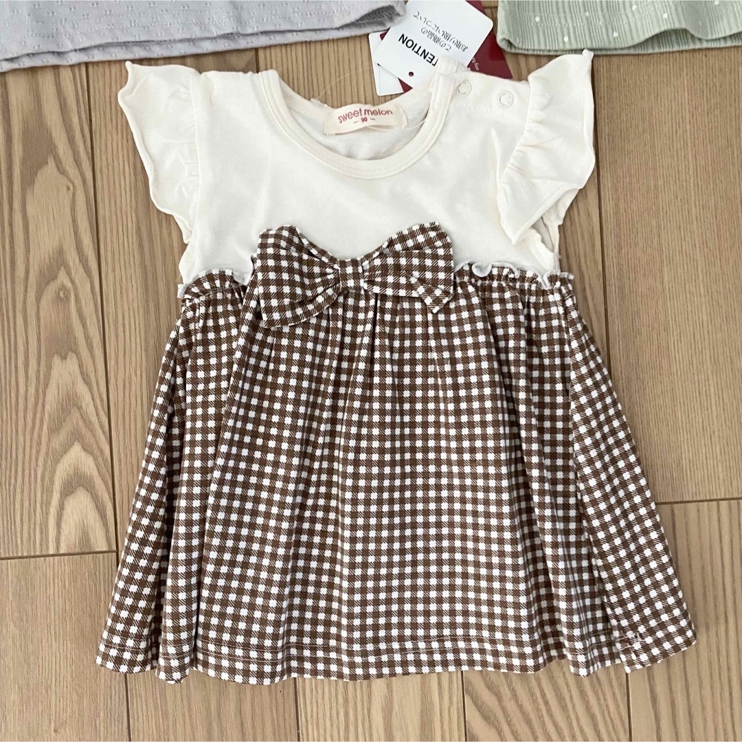 しまむら(シマムラ)の90サイズ　トップス3点セット　C キッズ/ベビー/マタニティのキッズ服女の子用(90cm~)(Tシャツ/カットソー)の商品写真