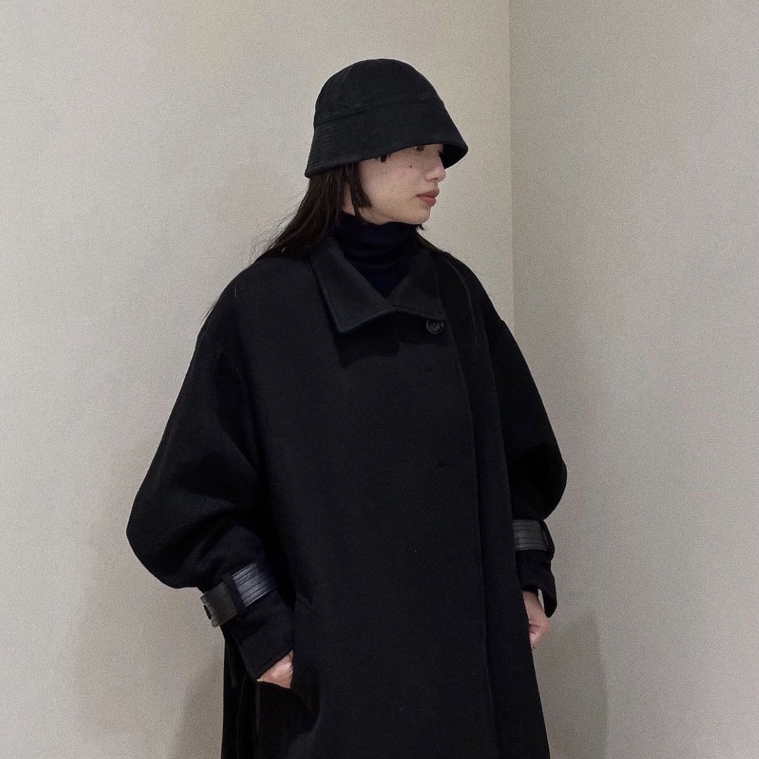 RIM.ARK - 【ほぼ未使用】RIM.ARK Cashmere blend poncho CTの RIM.ARK - 【ほぼ未使用】RIM.ARK Cashmere blend poncho CTの