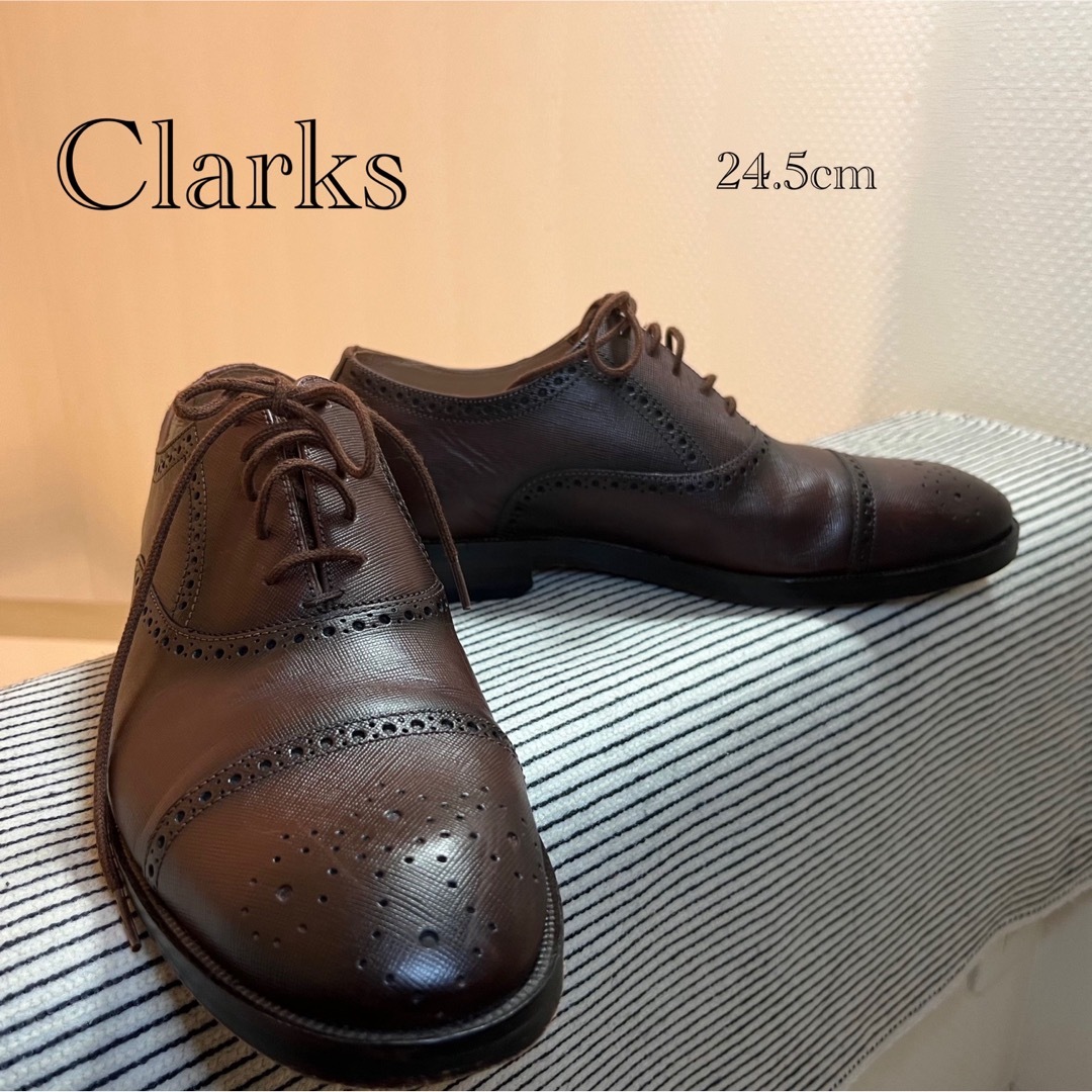 Clarks クラークス ウイングチップレザーシューズ 24.5cmはちみつ服飾