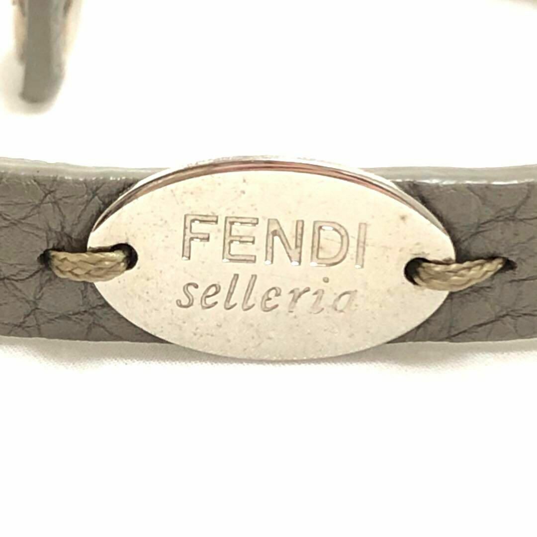 FENDI フェンディ ブレスレット アクセサリー グレー