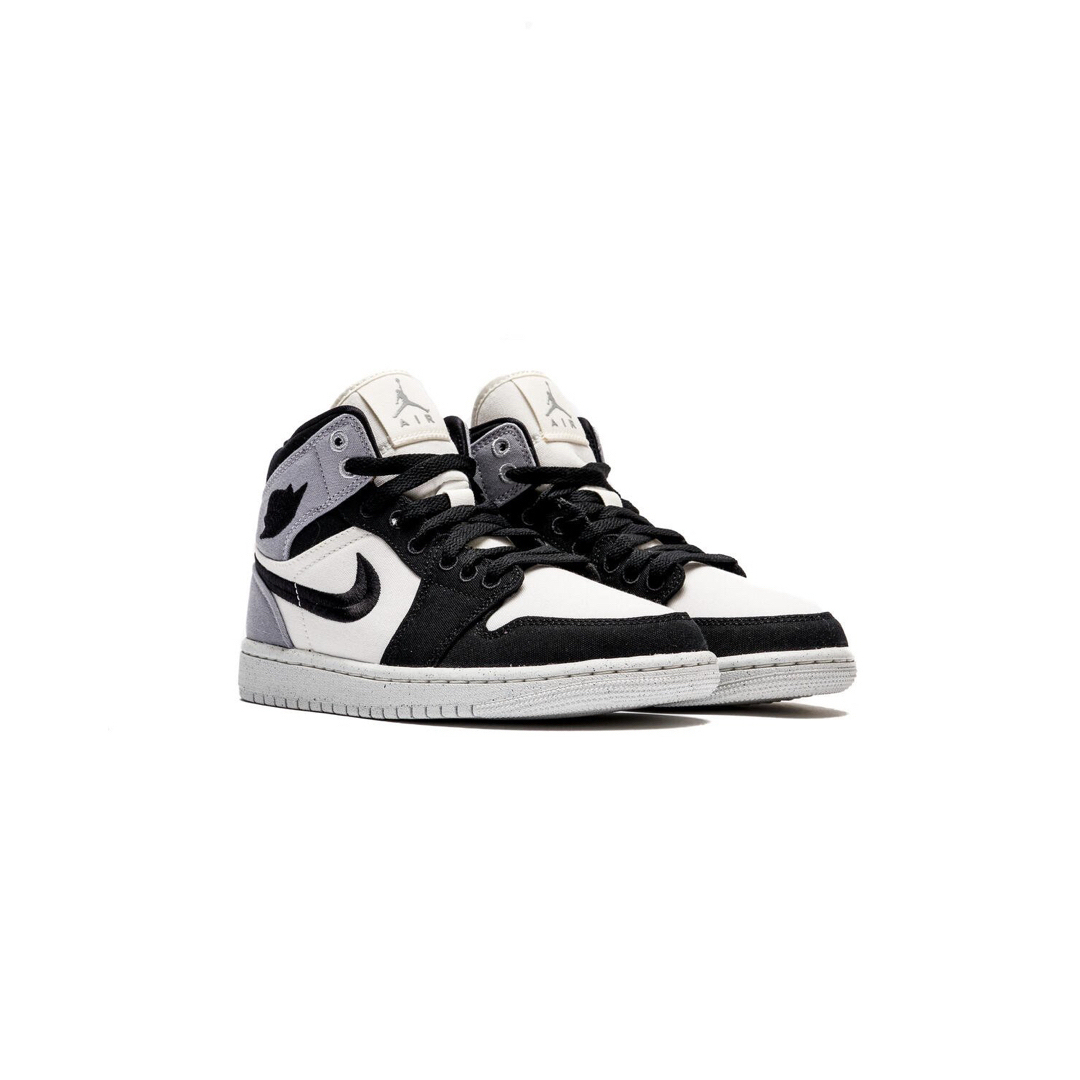 NIKE - 【28cm】NIKE WMNS AIR JORDAN 1 MID SE シャドーの通販 by ...