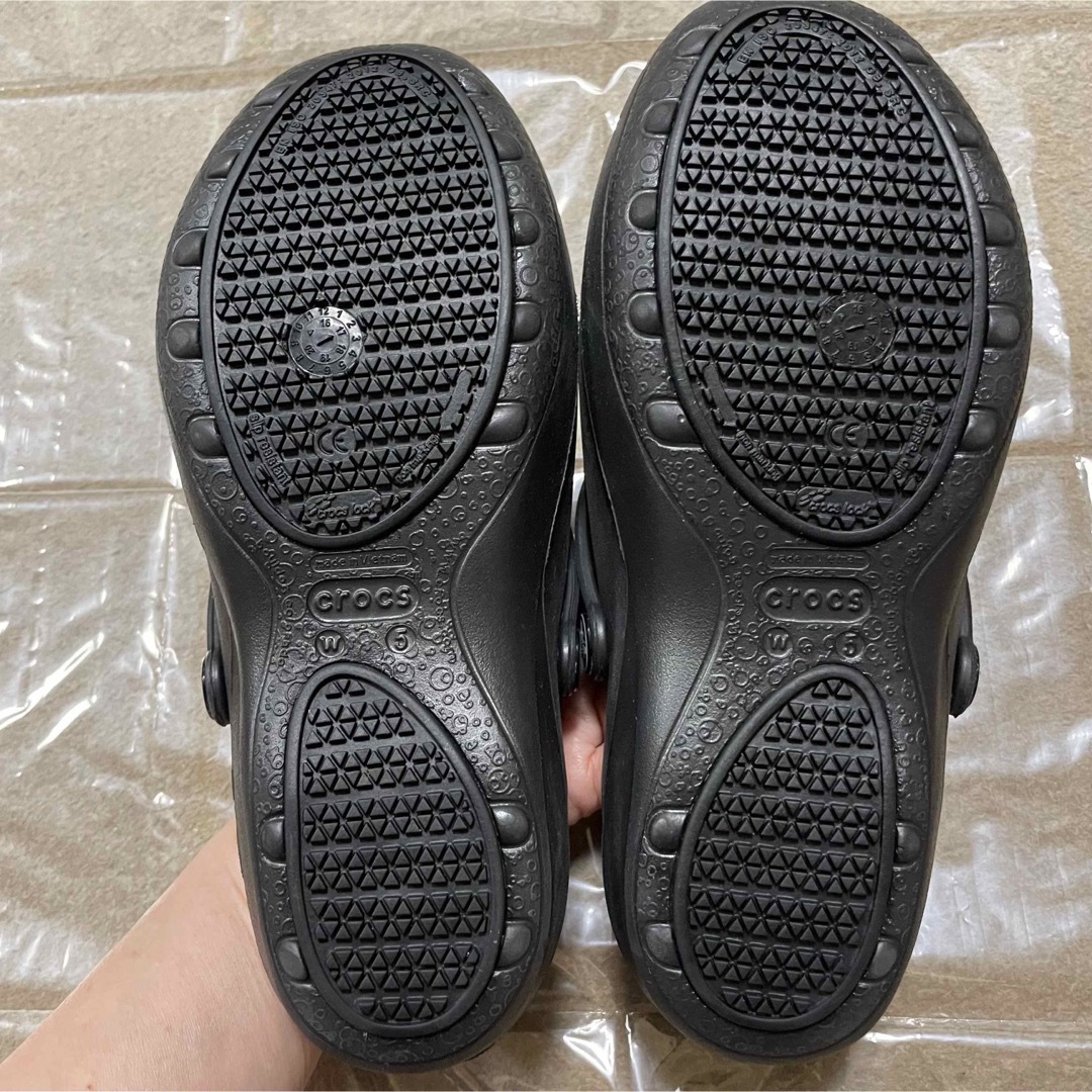 crocs(クロックス)のクロックスサンダル  レディースの靴/シューズ(サンダル)の商品写真