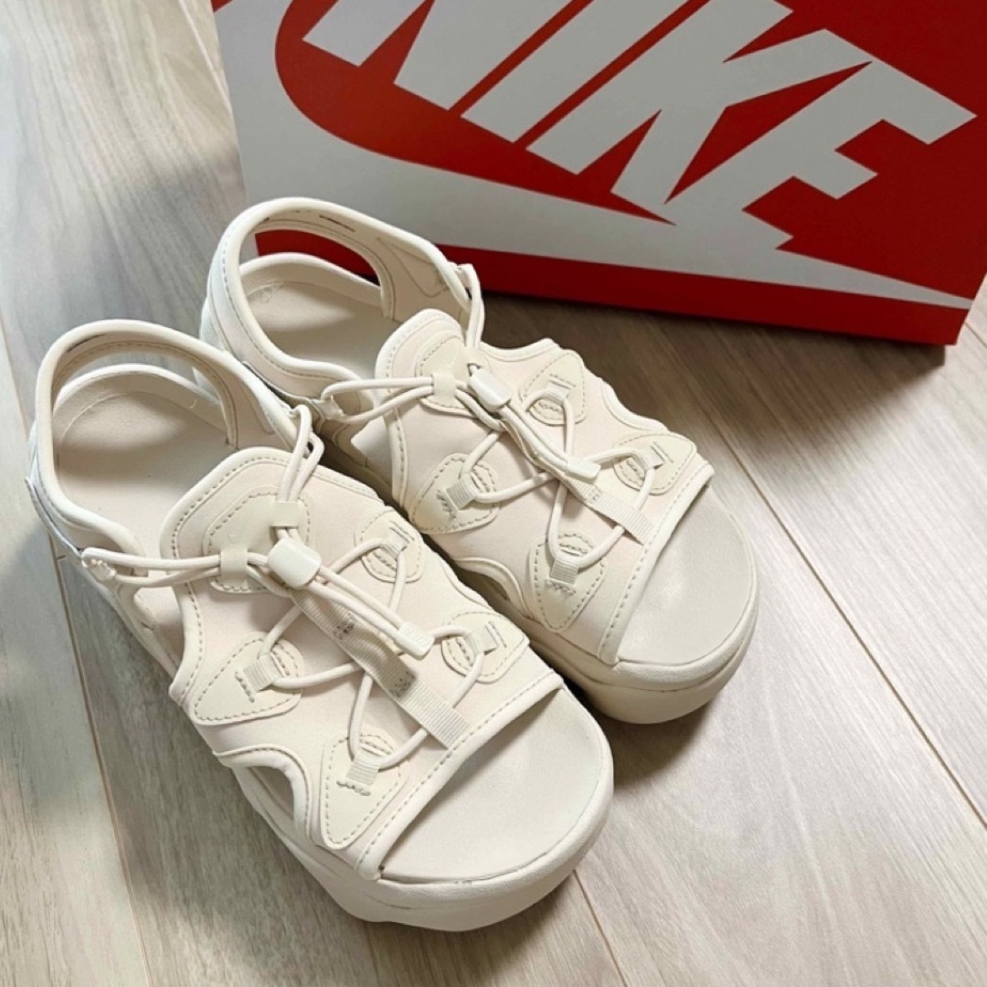 NIKE AIR MAX KOKO ナイキ エアマックス エアーマックス ココ