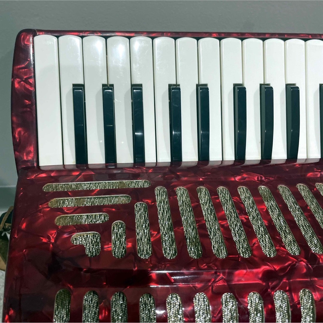YAMAHA アコーディオン YA-18 8905 ヤマハ 全鍵盤音出し確認済 YAMAHA アコーディオン YA-18 8905 ヤマハ 全鍵盤音出し確認済