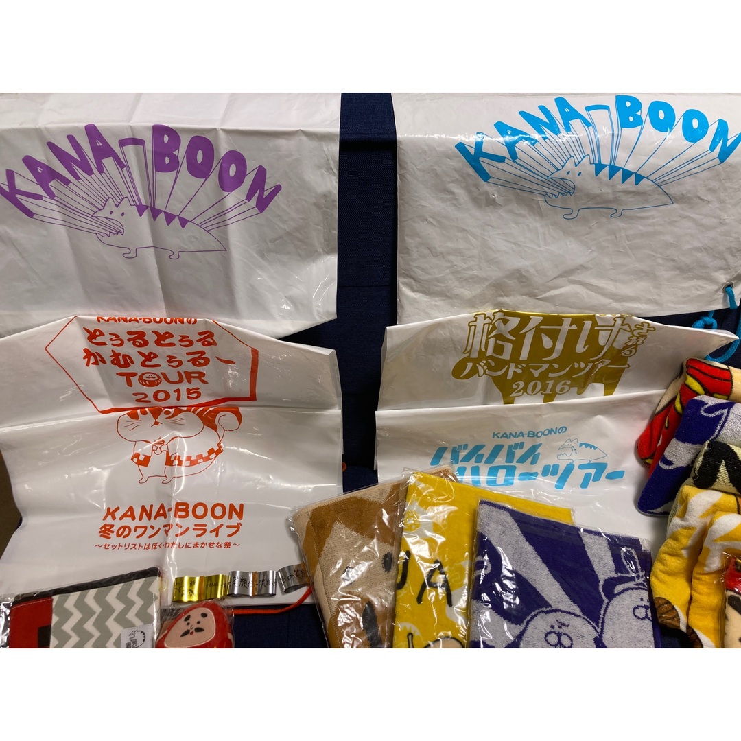 KANA-BOONのグッズまとめ売り エンタメ/ホビーのタレントグッズ(ミュージシャン)の商品写真