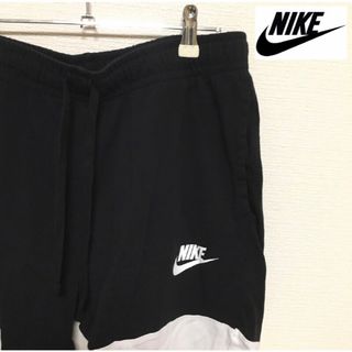 ナイキ(NIKE)のNIKE ナイキ　ハーフパンツ　ショートパンツ　スウエット　モノトーン　XL(ショートパンツ)