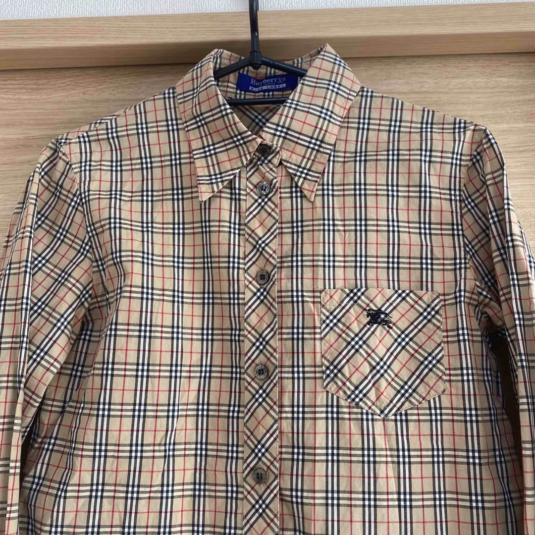 BURBERRY BLUE LABEL(バーバリーブルーレーベル)のバーバリーブルーレーベル　BURBERRY　ノバチェックシャツ　38 M レディースのトップス(シャツ/ブラウス(長袖/七分))の商品写真