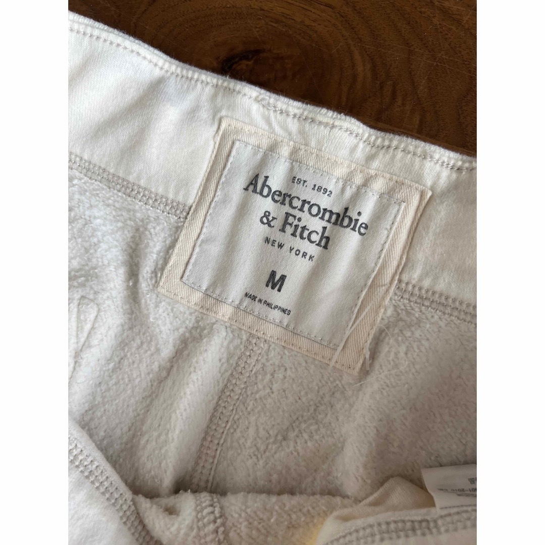 Abercrombie&Fitch(アバクロンビーアンドフィッチ)のアバクロ  スウェット　M 美品 メンズのパンツ(その他)の商品写真