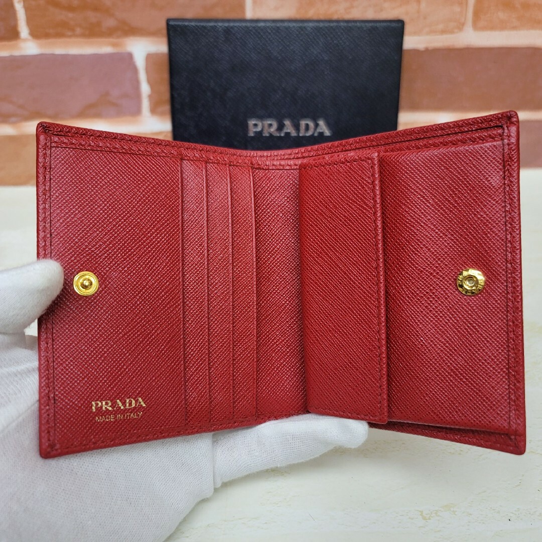 プラダ 二つ折り財布 1MV204 レッド サフィアーノレザー PRADA