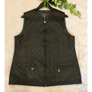 フェンディ ベスト/ジレ(レディース)の通販 52点 | FENDIのレディース