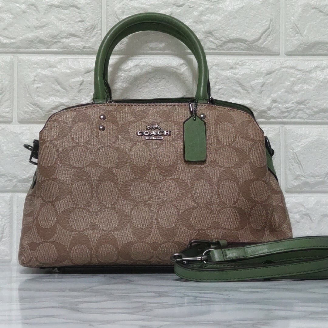 COACH コーチ ショルダーバッグ ハンドバッグ ベージュ グリーン系 | フリマアプリ ラクマ