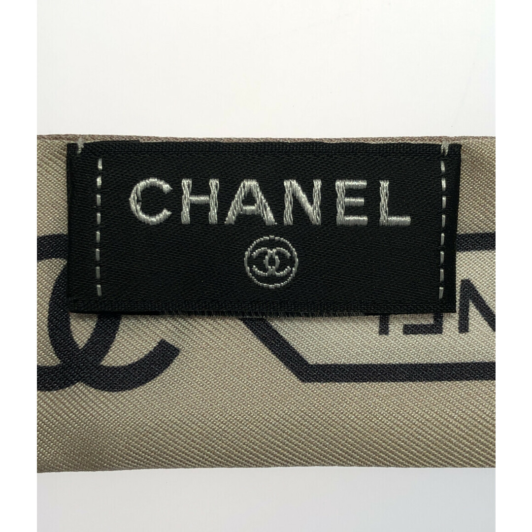 CHANEL(シャネル)のシャネル ツイリースカーフ シルク100％ ココマーク レディース レディースのファッション小物(バンダナ/スカーフ)の商品写真