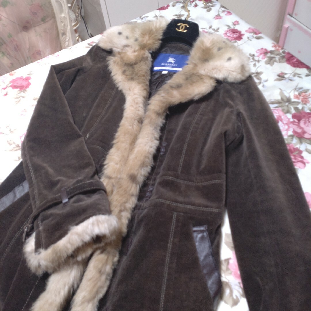 BURBERRY BLUE LABEL - バーバリーブルーレーベル♥ミドル丈ファー