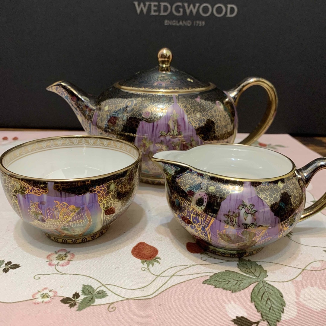 WEDGWOOD(ウェッジウッド)の希少　ウェッジウッド  フェアリーランド　ラスター　エンチャンテッド　フォレスト インテリア/住まい/日用品のキッチン/食器(食器)の商品写真